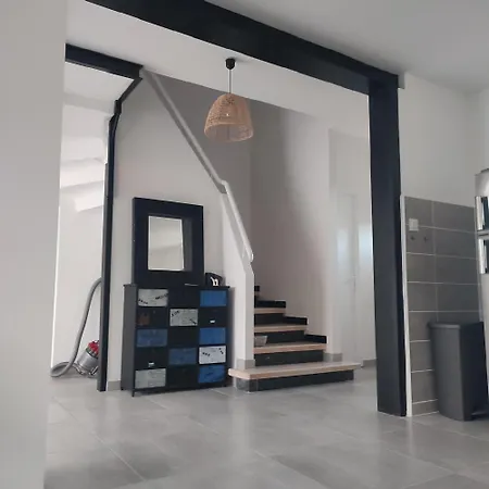 Villa Location *
